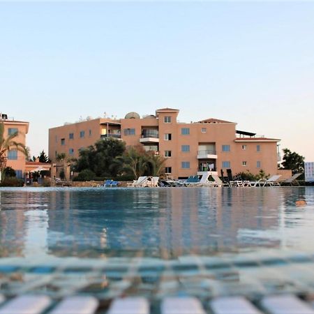 Cosea Living: Seaside 2 Bedroom Flat Kings Palace 209 Paphos Buitenkant foto