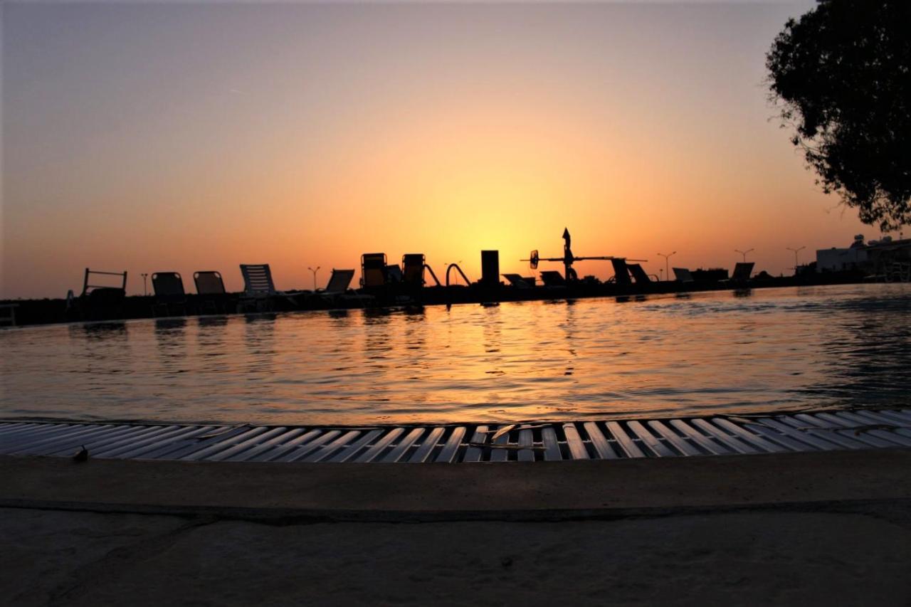 Cosea Living: Seaside 2 Bedroom Flat Kings Palace 209 Paphos Buitenkant foto